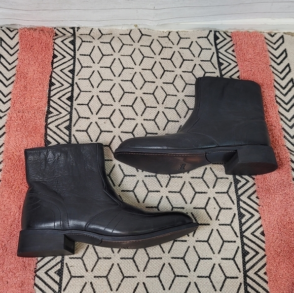 LAREDO HOXIE WESTERN BOOT IN BLACK, SIZE 11 - Picture 14 of 16